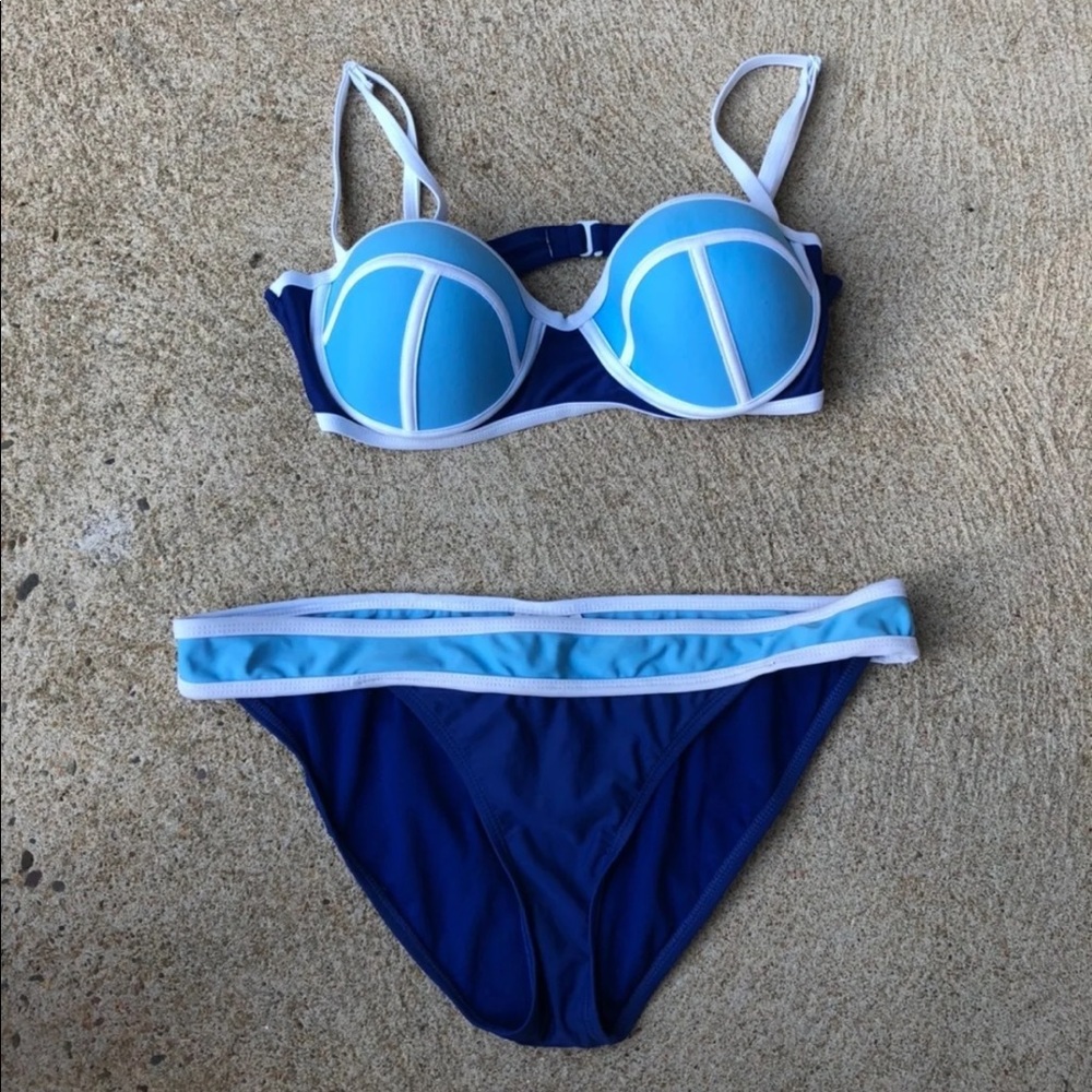 Triangl-like Bikini